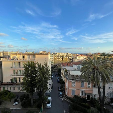 Casa Vacanze Nido Al Mare Sanremo Exterior photo